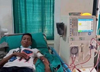 मृगौला पीडित प्रबिन रानालाई नव जनजागरण युवा क्लबको पहलमा संकलित  रकम हस्तान्तरण