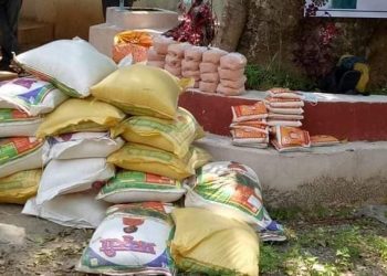 गुल्मीको हुगामा विपन्न परिवारलाई खाद्यान्न सामग्री वितरण