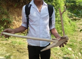 घरेलु सामग्री प्रयोग गरि विभिन्न सामग्री बनाउने  प्रतिभावान गुल्मीका टिकाराम