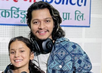 मिठा शब्द संगै आयो अर्जुन र कल्पनाको “मौरी रसैमा”